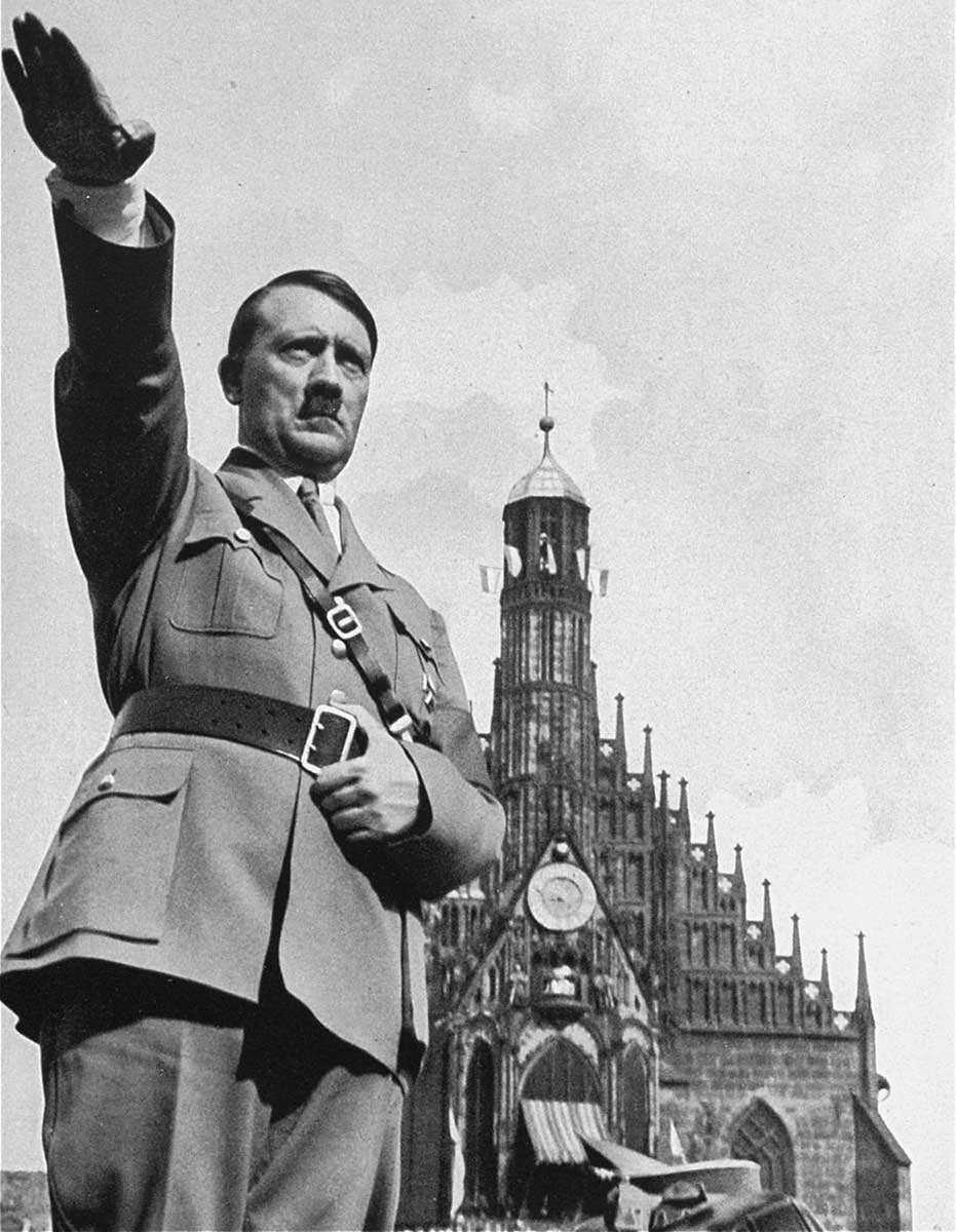 adolf-hitler-reichsparteitag-nuremberg-september-1934