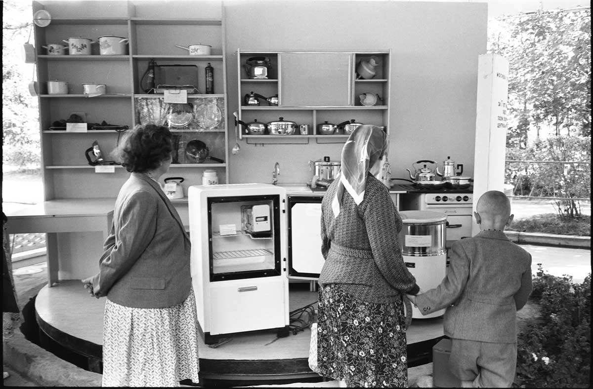 american national exhibition model kitchen photo