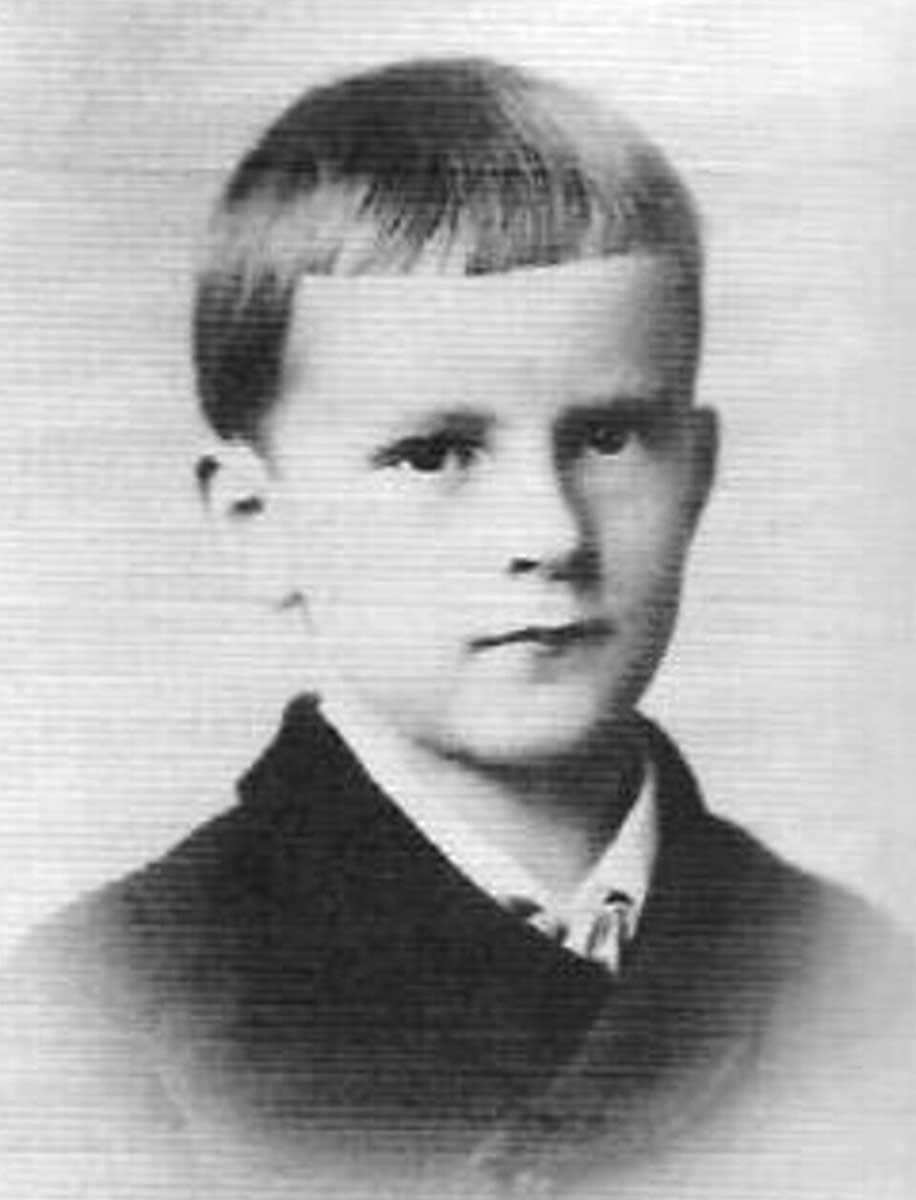 A picture of Jung as a child. Source: Wikimedia Commons