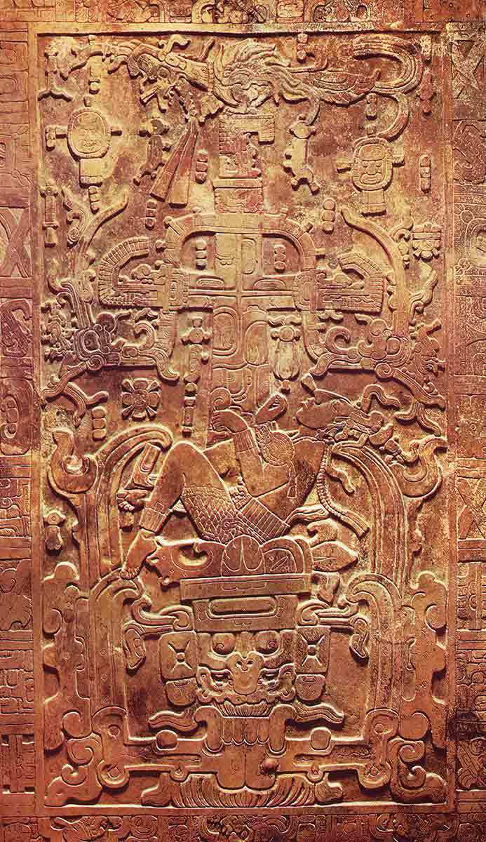 carving pakal sarcophagus palenque