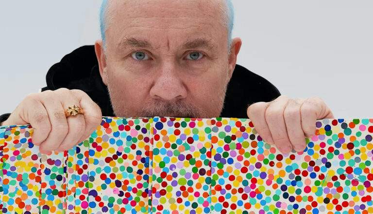 damien-hirst-accused-misdating-thousands-paintings