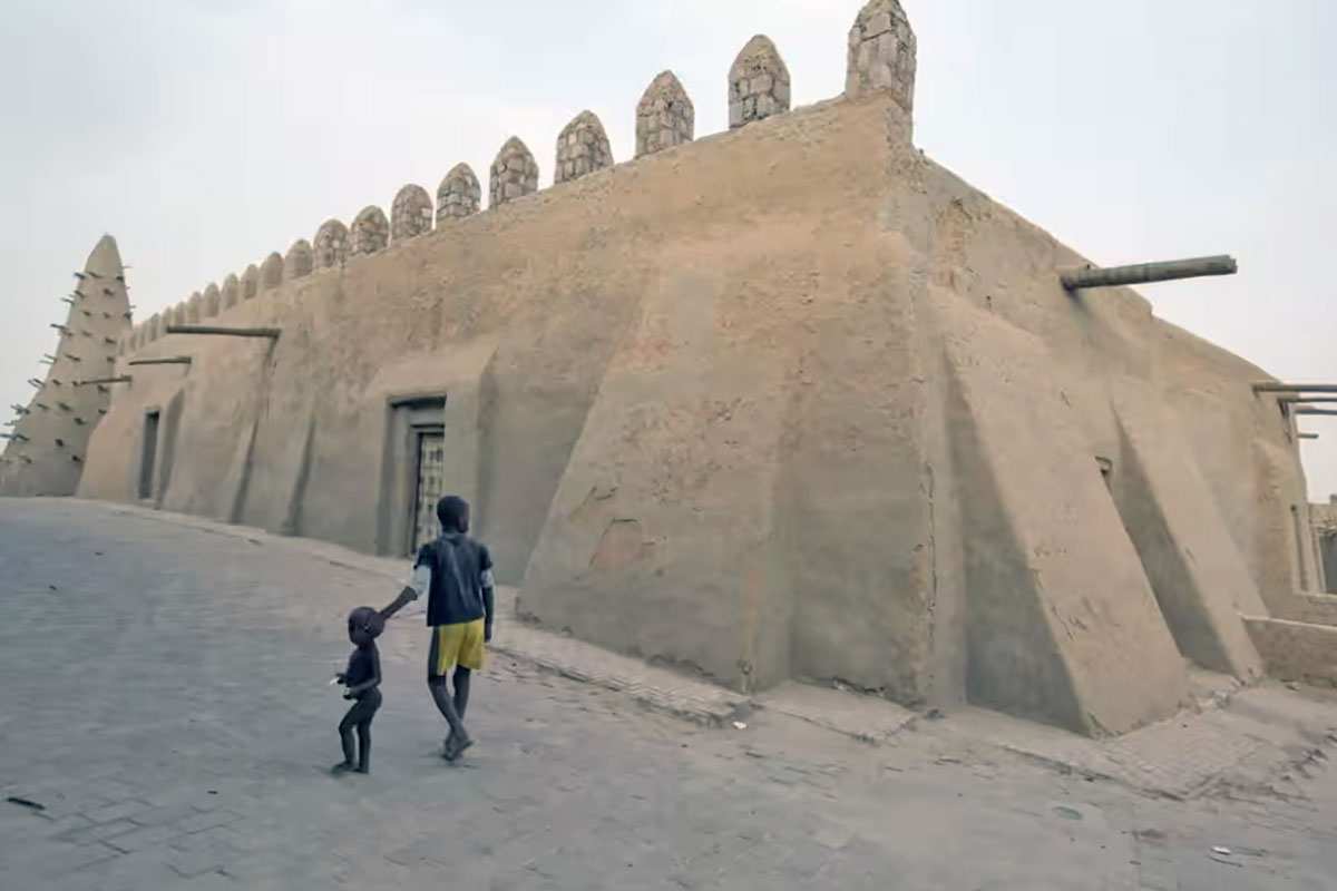 djinguereber mosque timbuktu mali