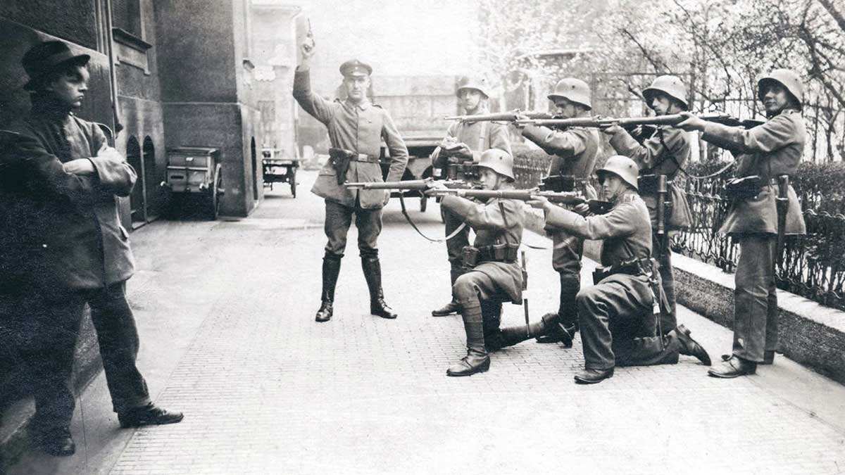 german communist execution 1919 photo