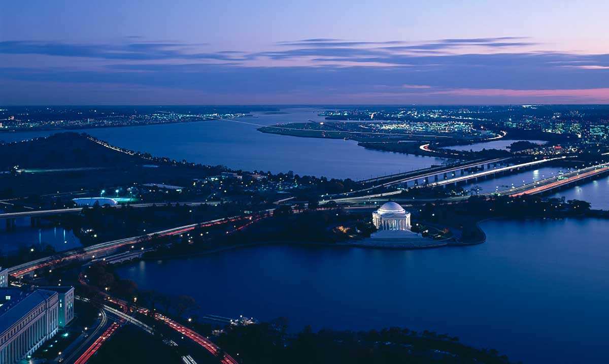 jefferson memorial sky