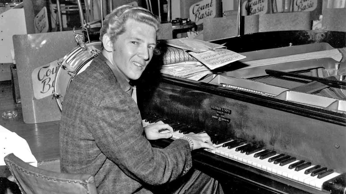 jerry-lee-lewis-piano