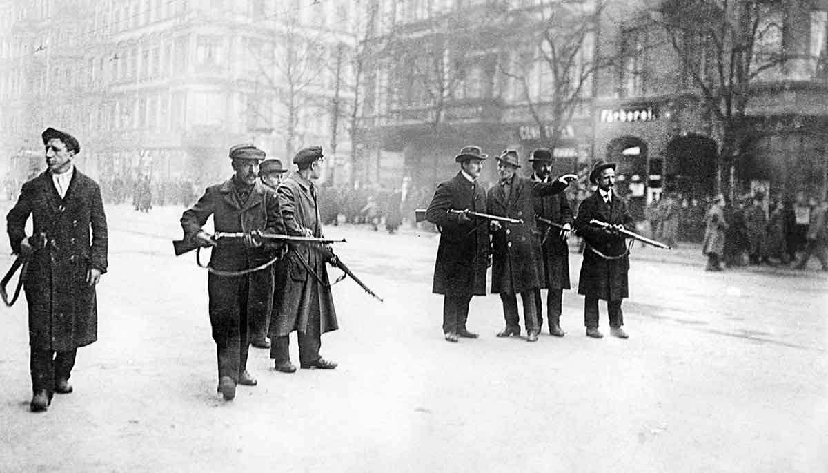 paul henry during polish ukrainian war photo