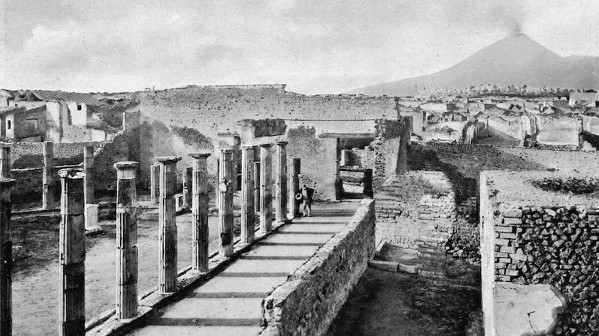 Pompeii ruins