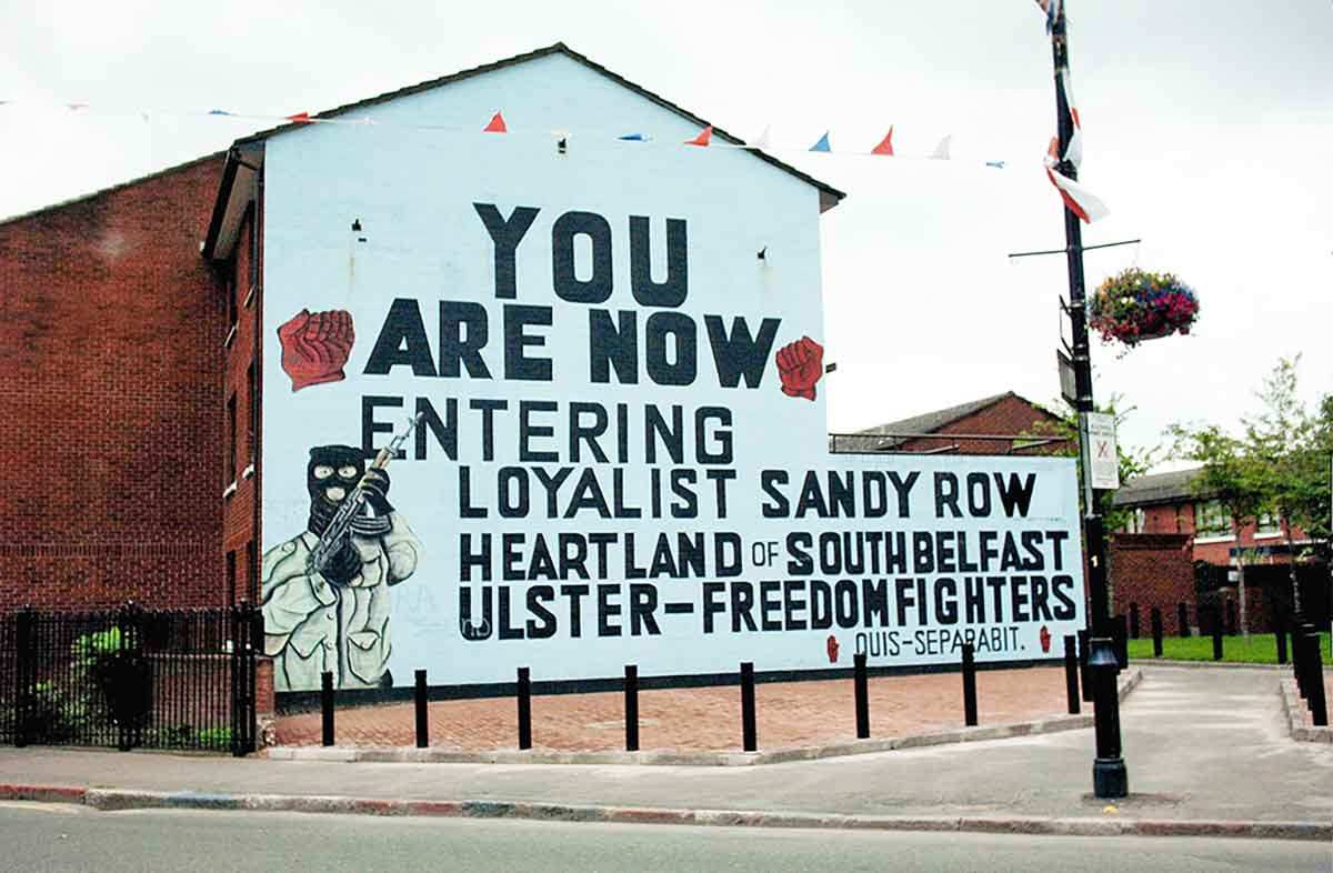 sandy row mural things to do northern ireland